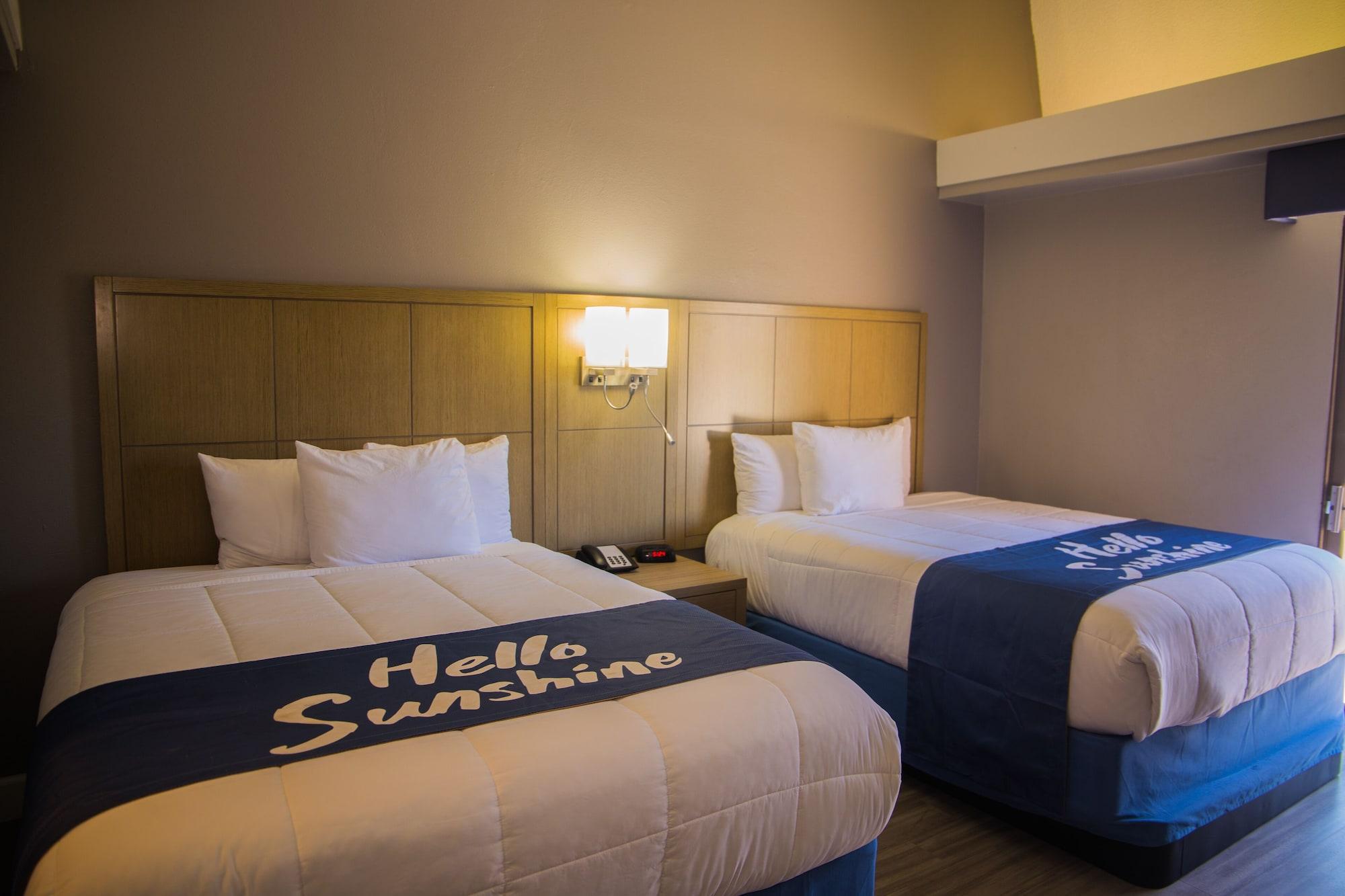Days Inn By Wyndham Redwood City Dış mekan fotoğraf