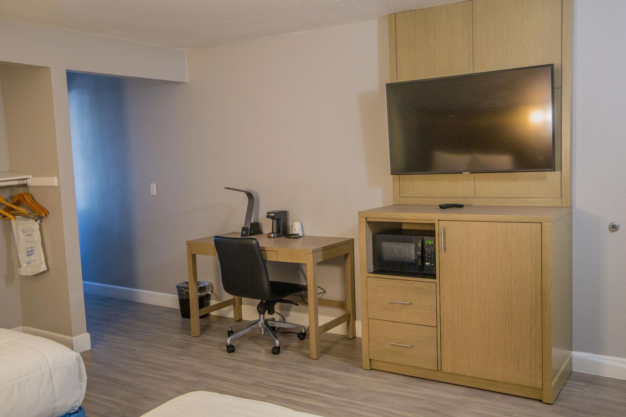 Days Inn By Wyndham Redwood City Dış mekan fotoğraf